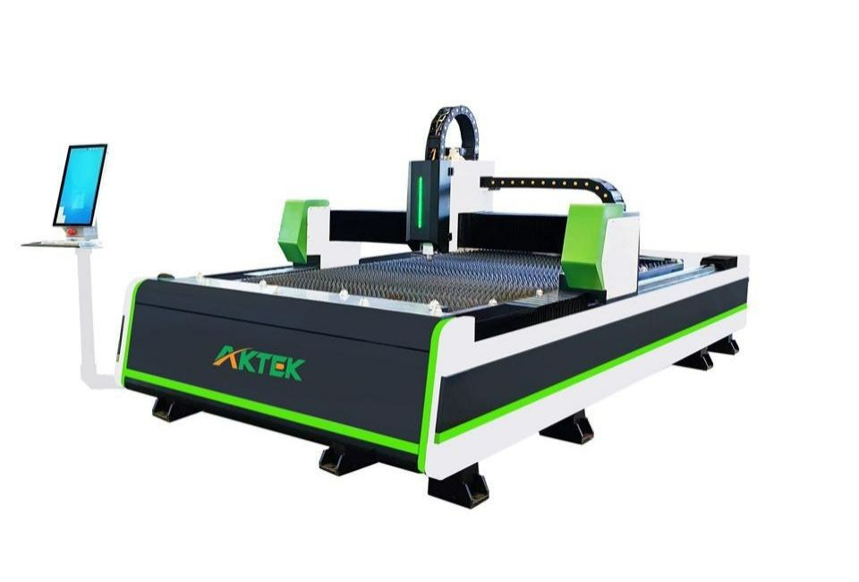 3015 Flat Fiber Metal Cutting Machine